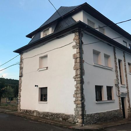 Vivienda Turistica Minas Home Olleros de Sabero Kültér fotó