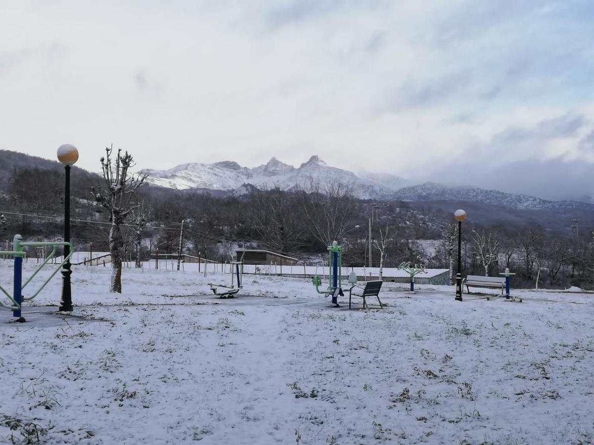 Vivienda Turistica Minas Home Olleros de Sabero Kültér fotó